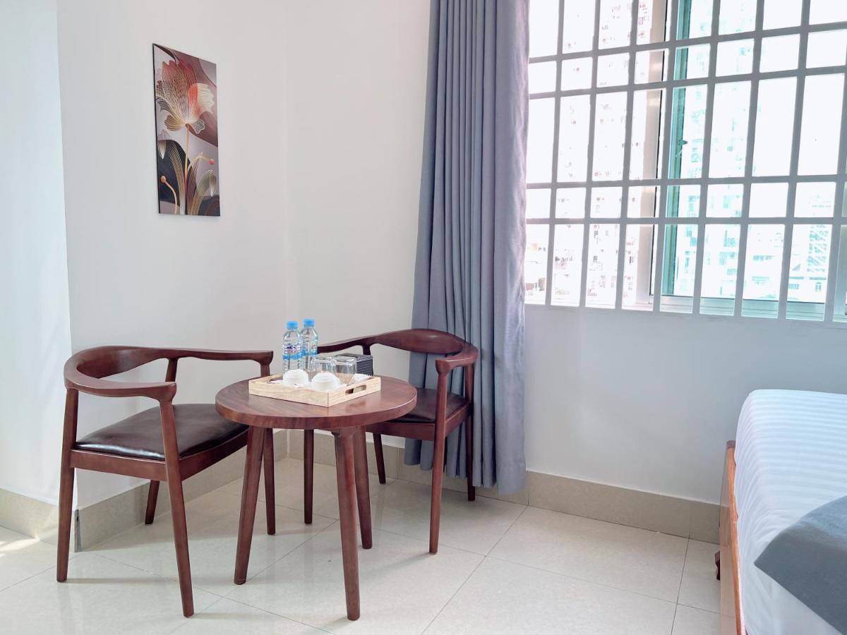 White Corner Hotel بنوم بنه المظهر الخارجي الصورة