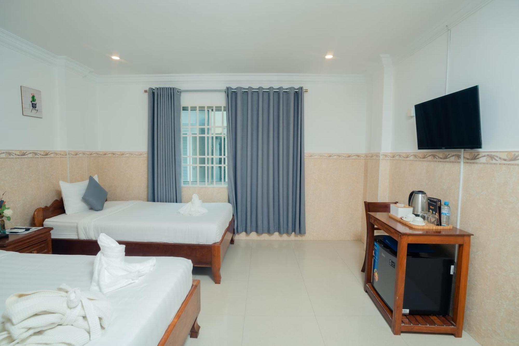 White Corner Hotel بنوم بنه المظهر الخارجي الصورة