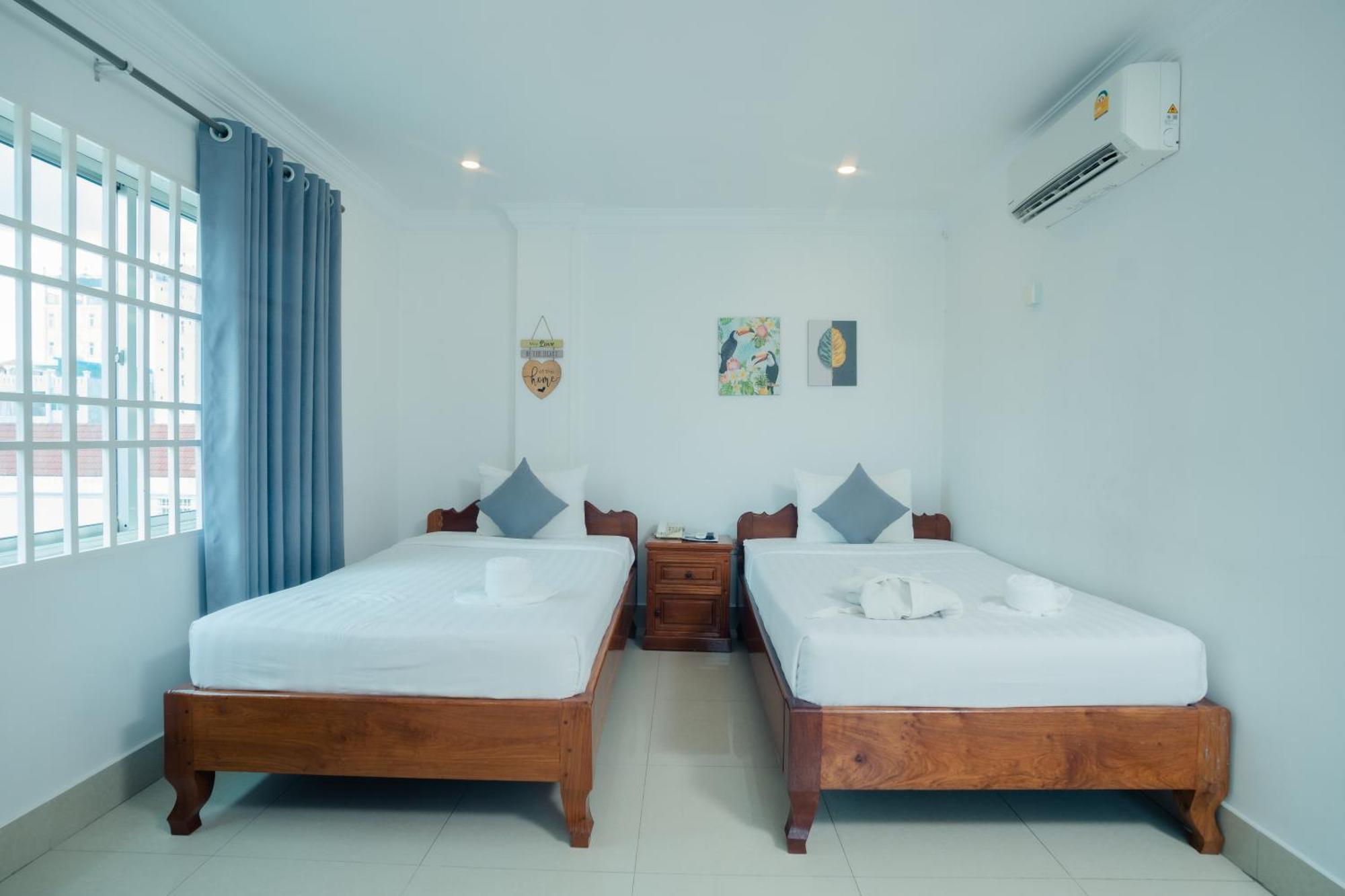 White Corner Hotel بنوم بنه المظهر الخارجي الصورة